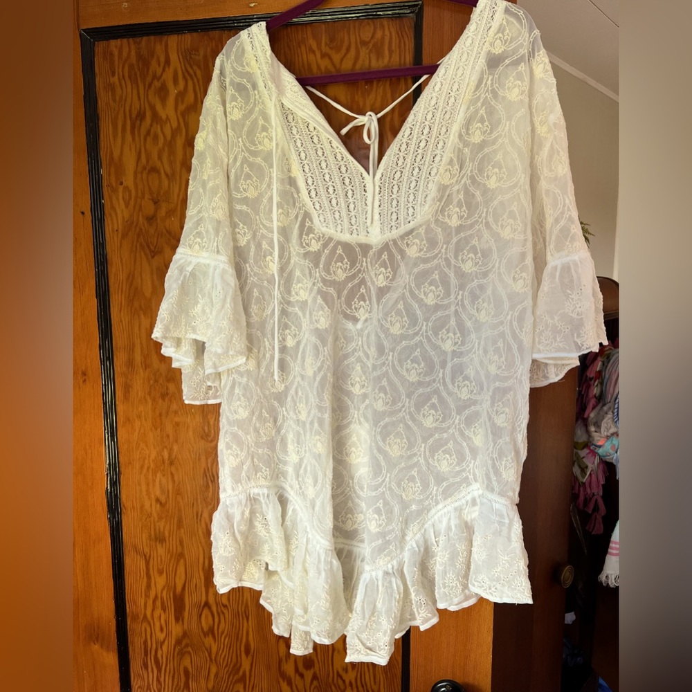 Anthropologie *NWT* sheer cream cover up